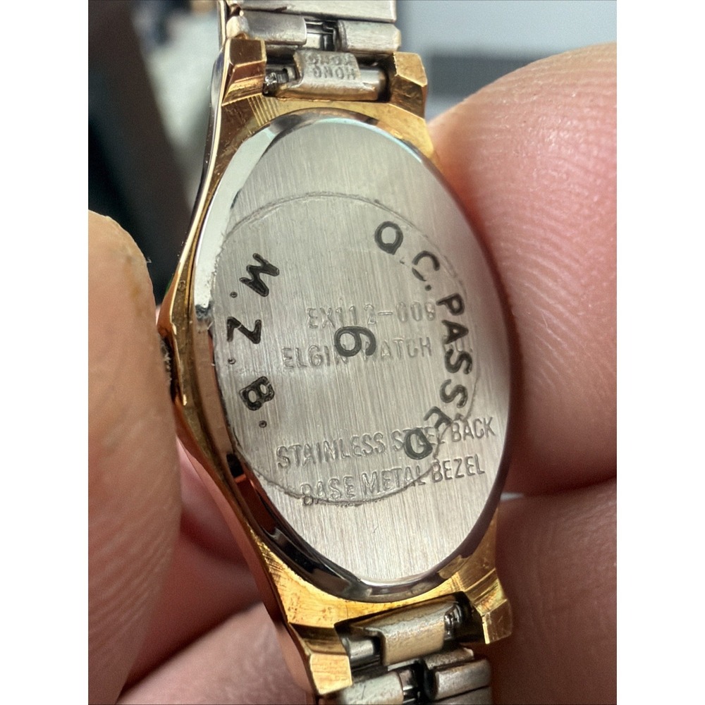 Vintage Elgin Diamond Ladies Watch Oval Textured Dial Gold Tone Stretch Band NEW - Picture 11 of 15